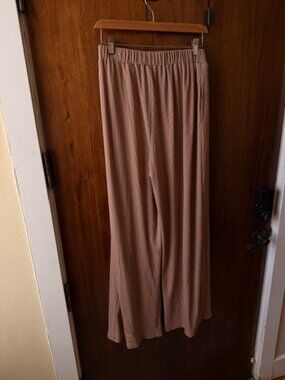 Size L Flowy/Ribbed Cider Pants w Pockets